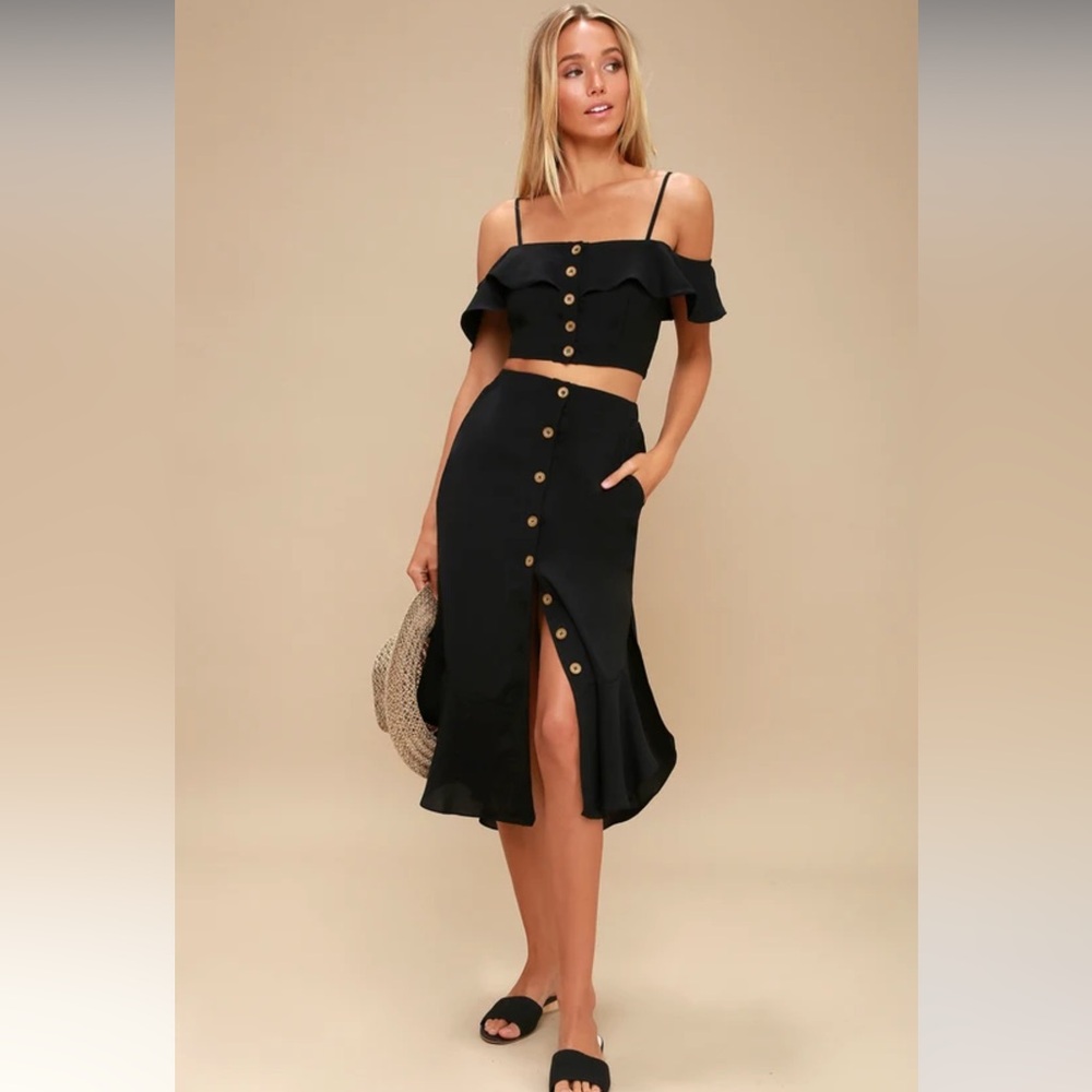 Lulu’s Malta Black Off-the-Shoulder Button-Up Two-Piece Dress